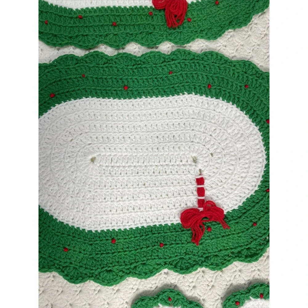4 Placemats 4 Coasters Crocheted Handmade Christmas Red Green White 19”x13”